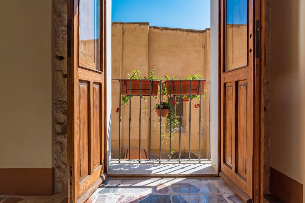 קליארי Cappuccine Guesthouse מראה חיצוני תמונה